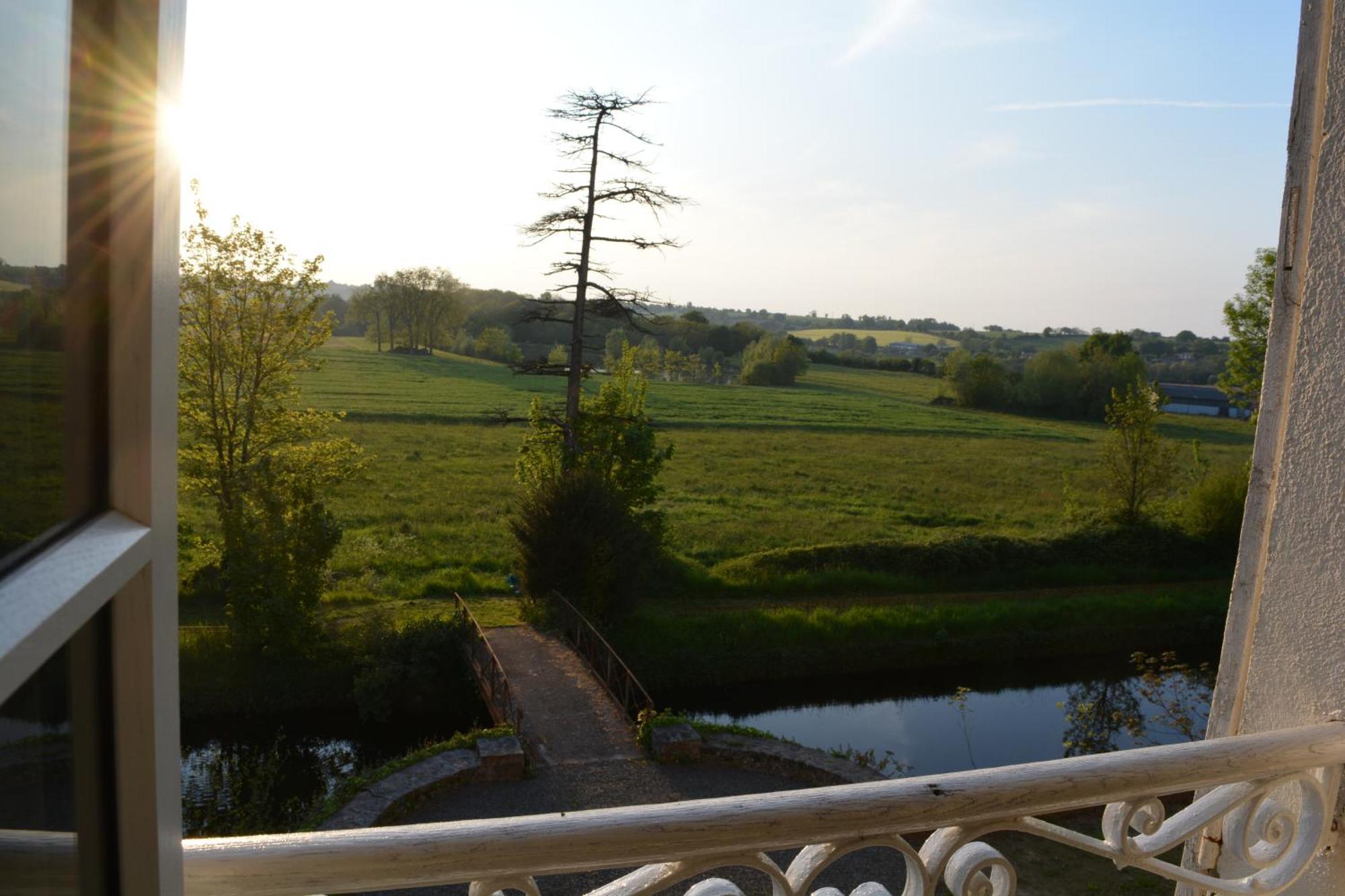 Château de la Tourlandry Chemille-en-Anjou Exterior foto